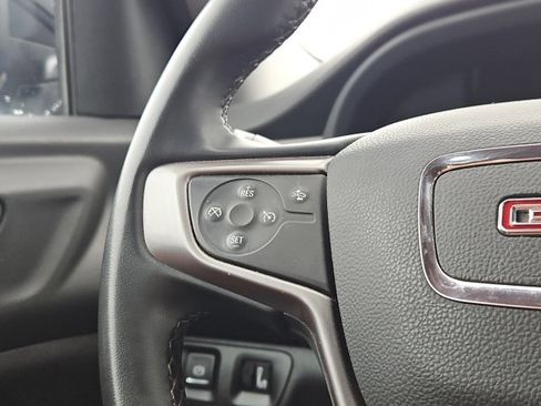 Certified 2023 GMC Acadia AT4 image 40