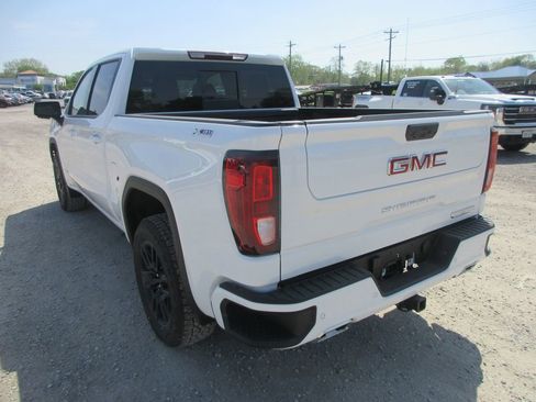 New 2026 GMC Sierra 1500 Elevation w/ Elevation Premium Package AWD/4WD image 7