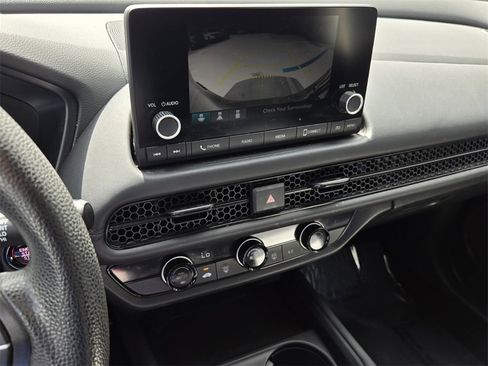 Certified 2024 Honda HR-V LX image 20