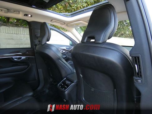 Used 2019 Volvo XC90 T6 Momentum w/ Advanced Package AWD/4WD image 40