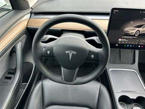 Used 2022 Tesla Model 3 Long Range image 18