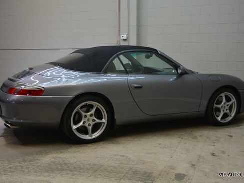 Used 2002 Porsche 911 Cabriolet image 36