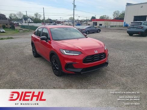 Used 2024 Honda HR-V Sport image 1