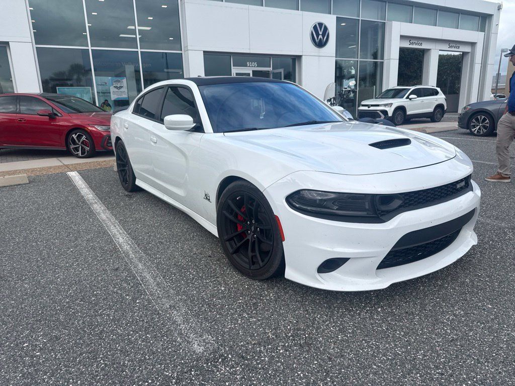 Used 2022 Dodge Charger Scat Pack w/ Daytona Edition Group RWD image 3