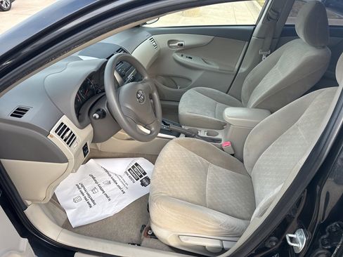 Used 2009 Toyota Corolla LE image 7
