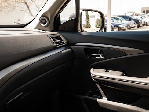 Used 2025 Honda Ridgeline RTL image 38