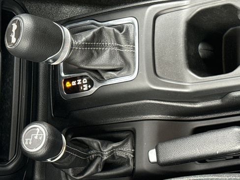 Used 2025 Jeep Wrangler Unlimited Sahara w/ Dual Top Group AWD/4WD image 25