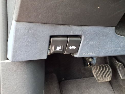 Used 2022 Nissan Kicks SV FWD image 17