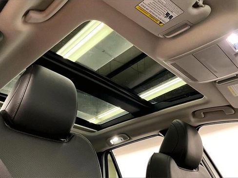 Used 2025 MAZDA CX-50 2.5 Hybrid w/ Weather Package image 16