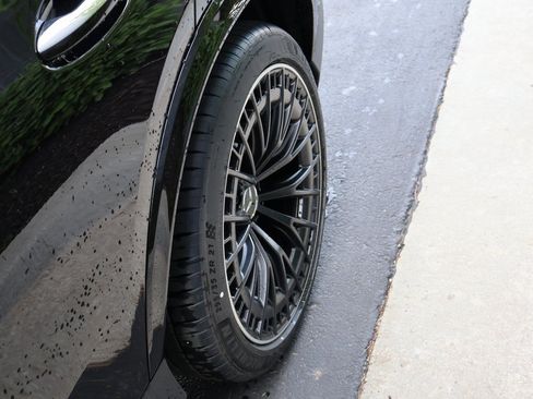 New 2025 Mercedes-Benz GLC 43 AMG 4MATIC image 44