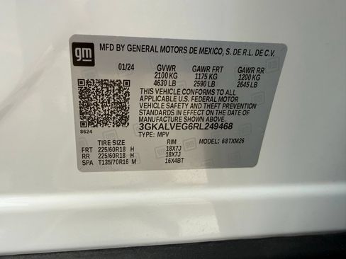 Used 2024 GMC Terrain SLT AWD/4WD image 47