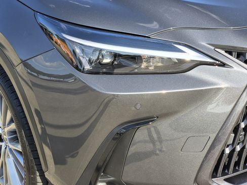 Used 2025 Lexus NX 350 AWD w/ Accessory Package (2T) image 33