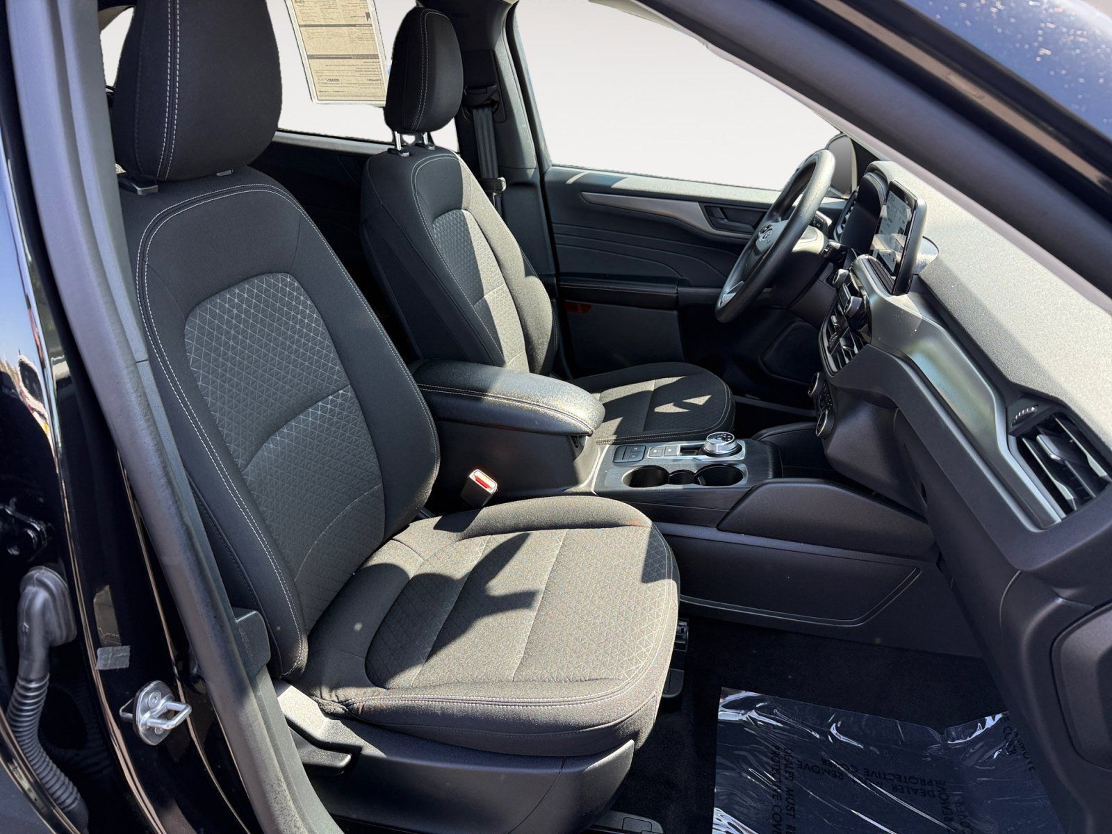 Certified 2025 Ford Escape Active AWD/4WD image 19