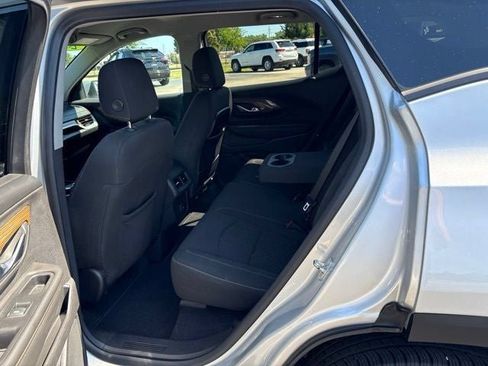 Used 2019 GMC Terrain SLE w/ Driver Convenience Package FWD image 17