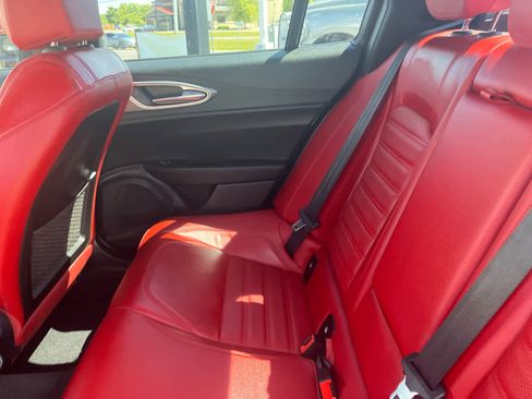 Used 2024 Alfa Romeo Giulia Ti w/ Performance Driving Package AWD/4WD image 38