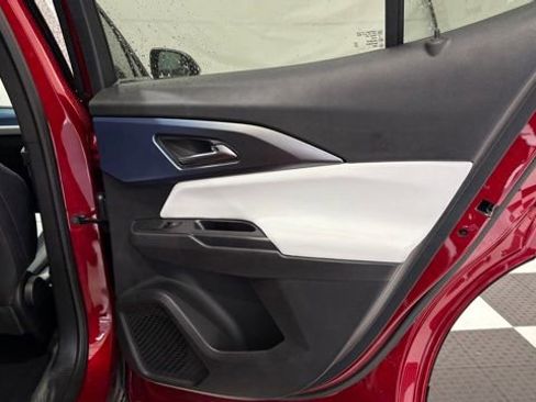 New 2026 Chevrolet Equinox EV LT image 27