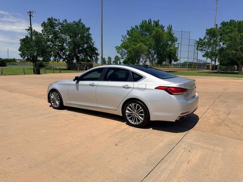 Used 2015 Hyundai Genesis 3.8 w/ Option Group 02 RWD image 7