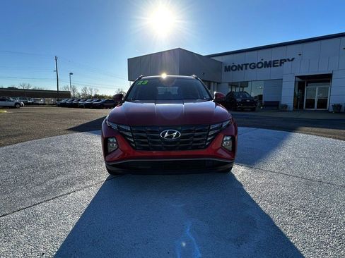 Used 2023 Hyundai Tucson SEL FWD image 2