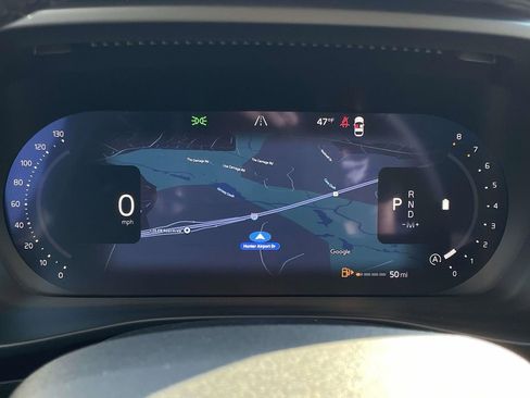 New 2026 Volvo XC40 B5 Ultra w/ Protection Package Premier image 14