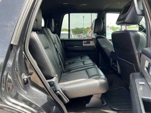 Used 2015 Ford Expedition XLT w/ Equipment Group 201A RWD image 14
