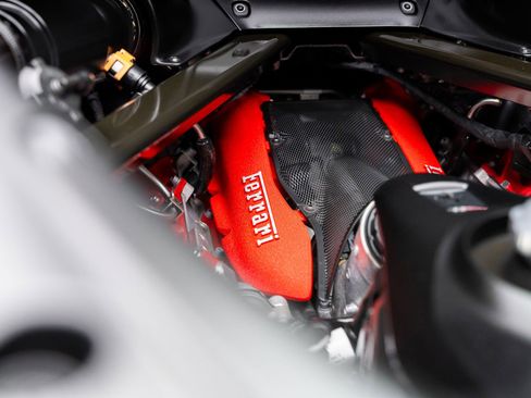 Used 2022 Ferrari SF90 Stradale image 77