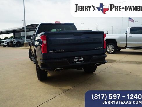 Used 2021 Chevrolet Silverado 1500 Custom Trail Boss AWD/4WD image 4