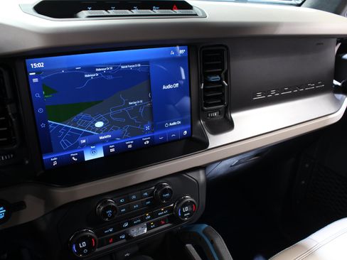 Used 2023 Ford Bronco Wildtrak AWD/4WD image 74