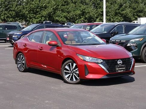 Certified 2024 Nissan Sentra SV w/ SV Premium Package FWD image 2