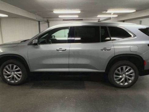 New 2026 Buick Enclave Preferred w/ Power Package image 5