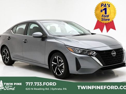 Used 2024 Nissan Sentra SV image 1