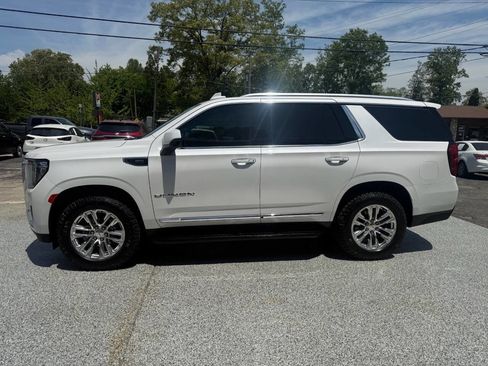 Used 2021 GMC Yukon SLT w/ SLT Luxury Plus Package AWD/4WD image 3