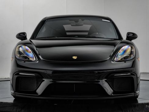 Used 2021 Porsche 718 Cayman GT4 RWD image 32