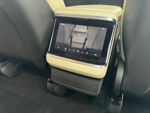Used 2023 Tesla Model X AWD/4WD image 19