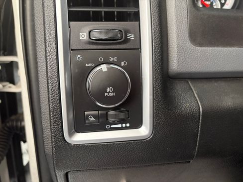 Used 2014 RAM 2500 Lone Star AWD/4WD image 28