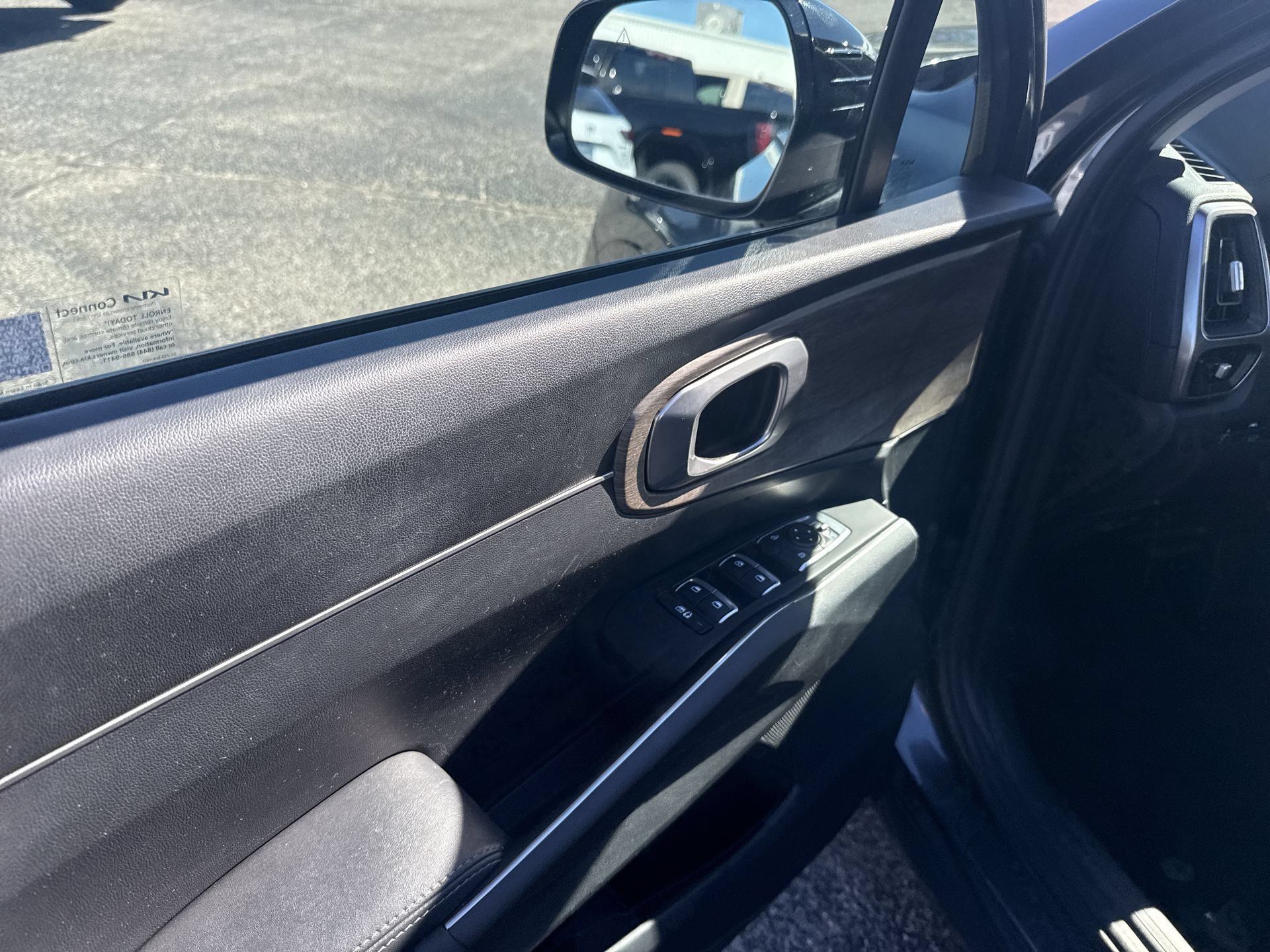 Used 2022 Kia Sorento EX FWD image 29