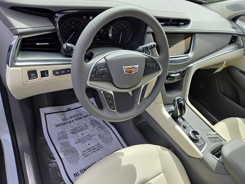 New 2026 Cadillac XT5 Premium Luxury w/ Driver Assist Package image 10