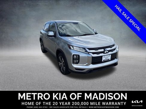 Used 2025 Mitsubishi Outlander Sport ES AWD/4WD image 1