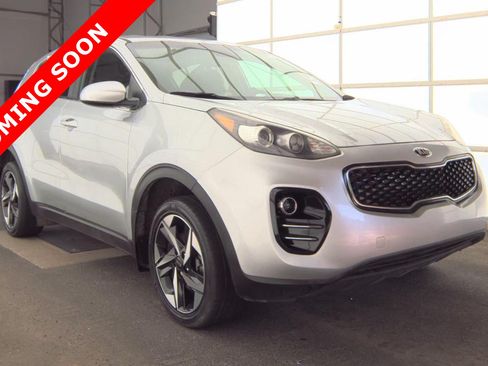 Used 2019 Kia Sportage LX AWD/4WD image 3