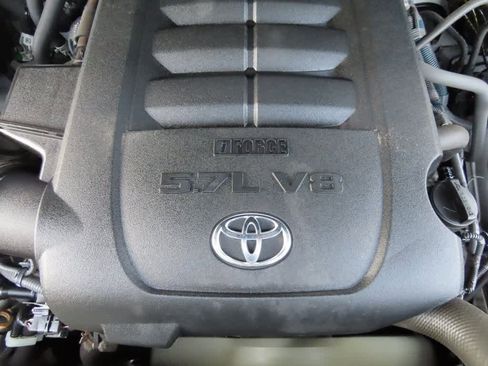 Used 2019 Toyota Tundra Limited image 13