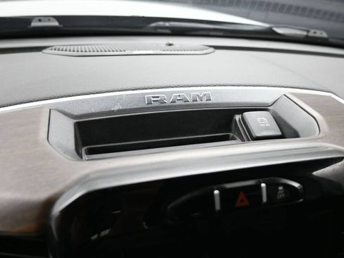 Used 2024 RAM 2500 Laramie AWD/4WD image 21