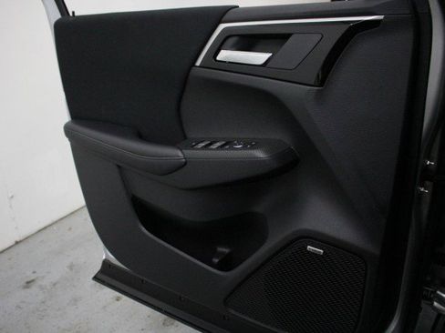 New 2026 Mitsubishi Outlander ES image 15