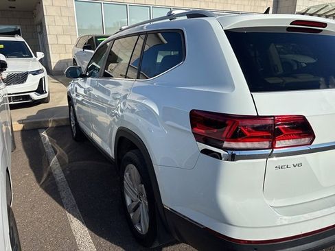 Used 2021 Volkswagen Atlas SEL image 3
