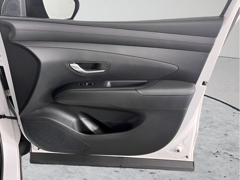 Used 2025 Hyundai Santa Cruz SEL FWD image 15