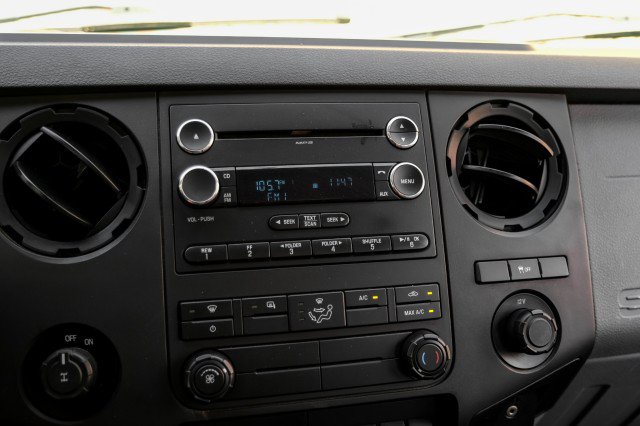 Used 2016 Ford F250 XL w/ Power Equipment Group RWD image 22