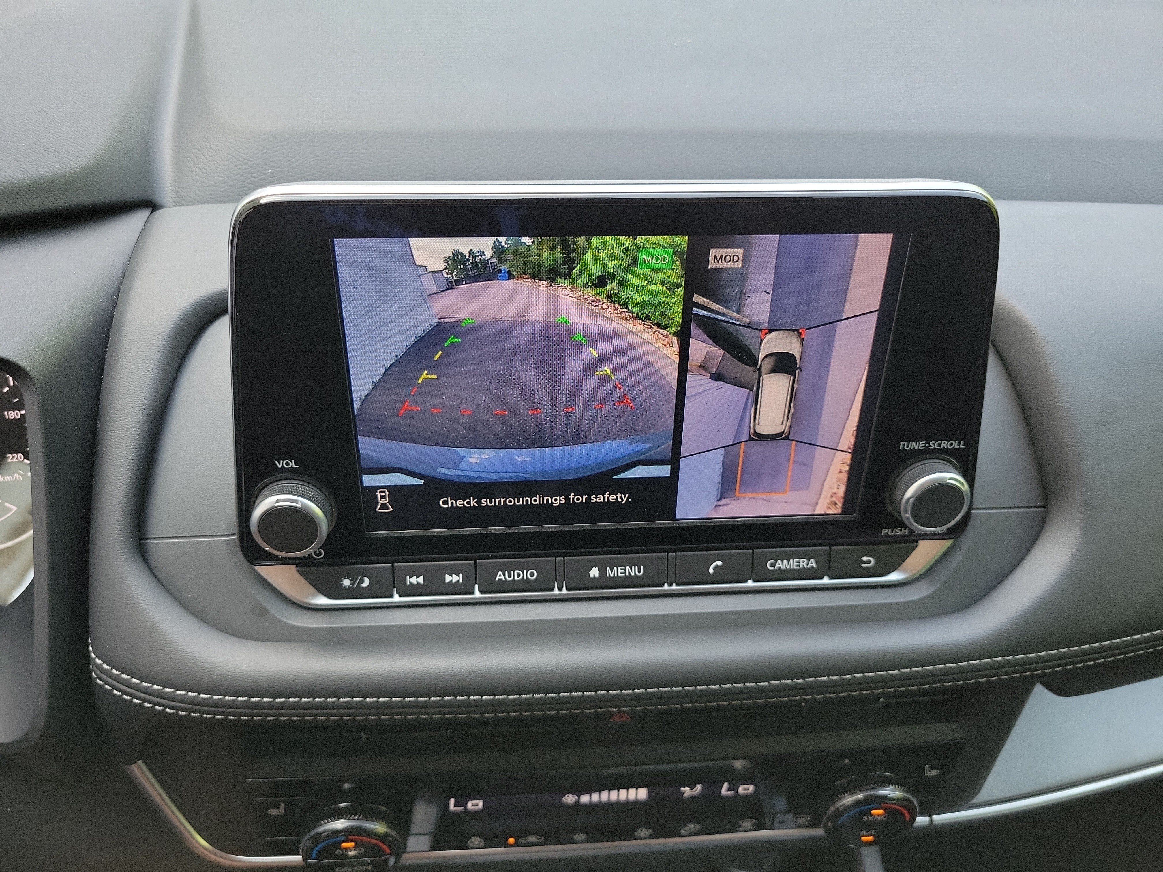 Used 2026 Nissan Rogue Dark Armor FWD image 16