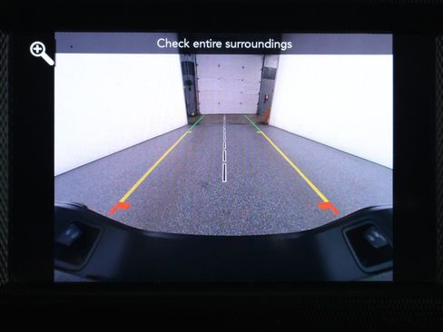 Used 2021 Jeep Gladiator Sport image 15