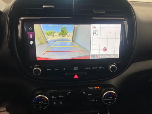 Used 2023 Kia Soul S FWD image 50