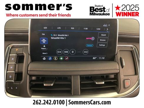 Used 2021 GMC Yukon XL AT4 w/ Technology Package AWD/4WD image 15
