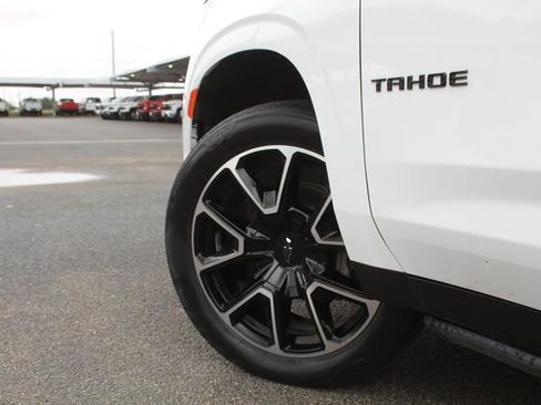Used 2023 Chevrolet Tahoe RST AWD/4WD image 15