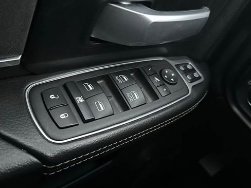 Used 2024 RAM 2500 Big Horn w/ Bed Utility Group image 18